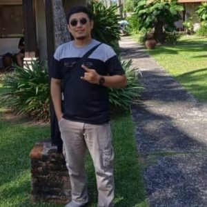 S.E Saksi Bisu Kisah Percintaan Anas Pengusaha Angkot