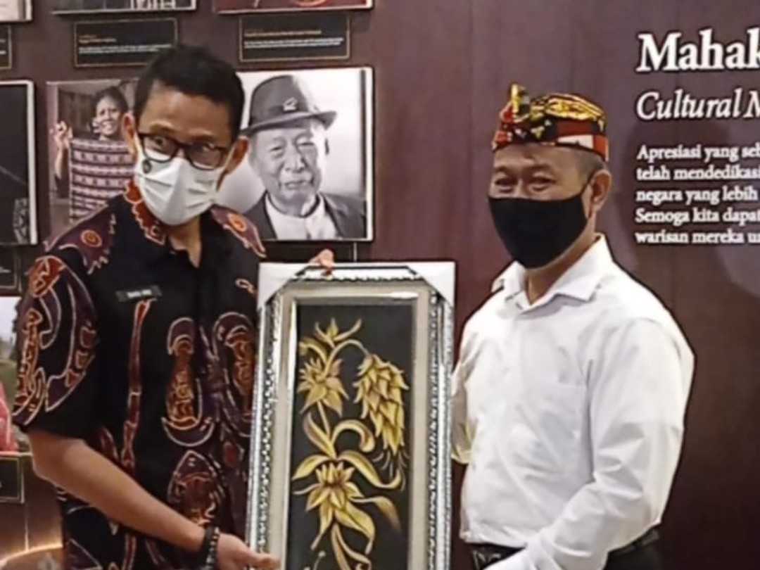 Sofiadi Gelar Pameran Tunggal Lukisan Kertas Foto di Museum Basoeki Abdullah