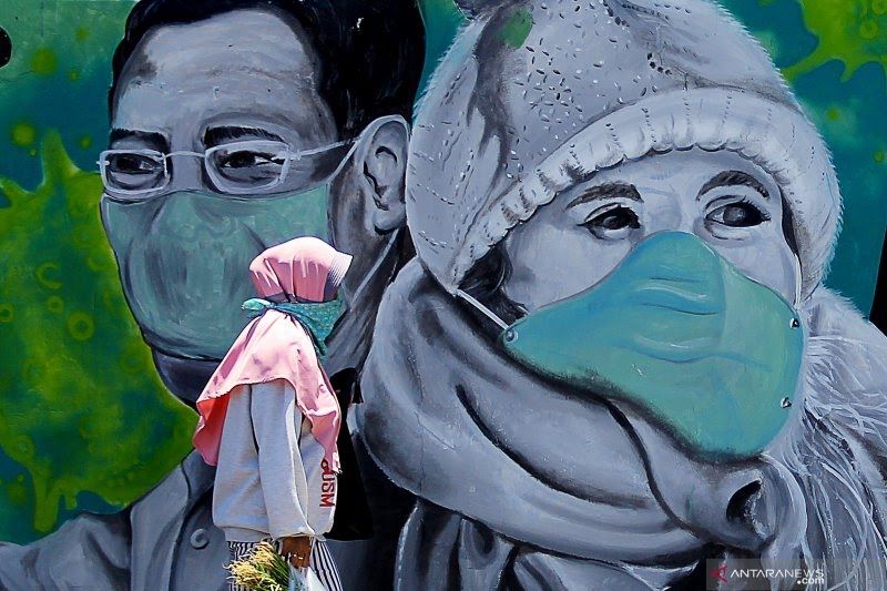 Ilmuwan: Penggunaan Masker Masih Efektif Kurangi Resiko Terinveksi COVID-19