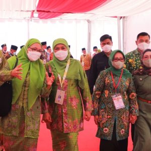 Ketua Umum Muslimat Ajak Kader NU Percepat Transformasi Digital Untuk Dakwah dan Pemberdayaan Ekonomi Ketua Umum Muslimat Ajak Kader NU Percepat Transformasi Digital Untuk Dakwah dan Pemberdayaan Ekonomi