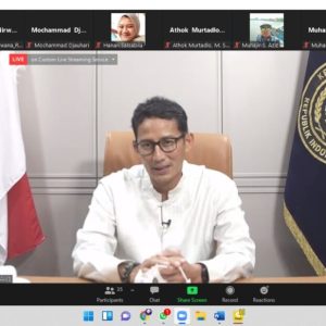 Pertajam Pengetahuan Media Komunikasi dan Teknologi Melalui Seminar Internasional Stikosa-AWS