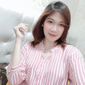 Siti Aminah Mojang Karawang Pelaku UKM Segera Aleh Profesi ke Dunia Musik dan Akting Siti Aminah Mojang Karawang Pelaku UKM Segera Aleh Profesi ke Dunia Musik dan Akting