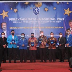 Hadiri Natal Nasional GAMKI di Sumatera Barat, Wamenag Sampaikan 2022 Tahun Toleransi