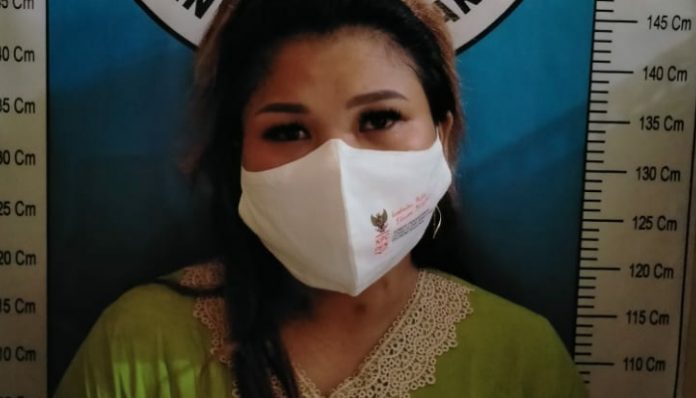 Bawa Sabu sabu 13,06 Gram, Wanita Cantik EL dan 4 Temannya Ditangkap Polres Sumenep