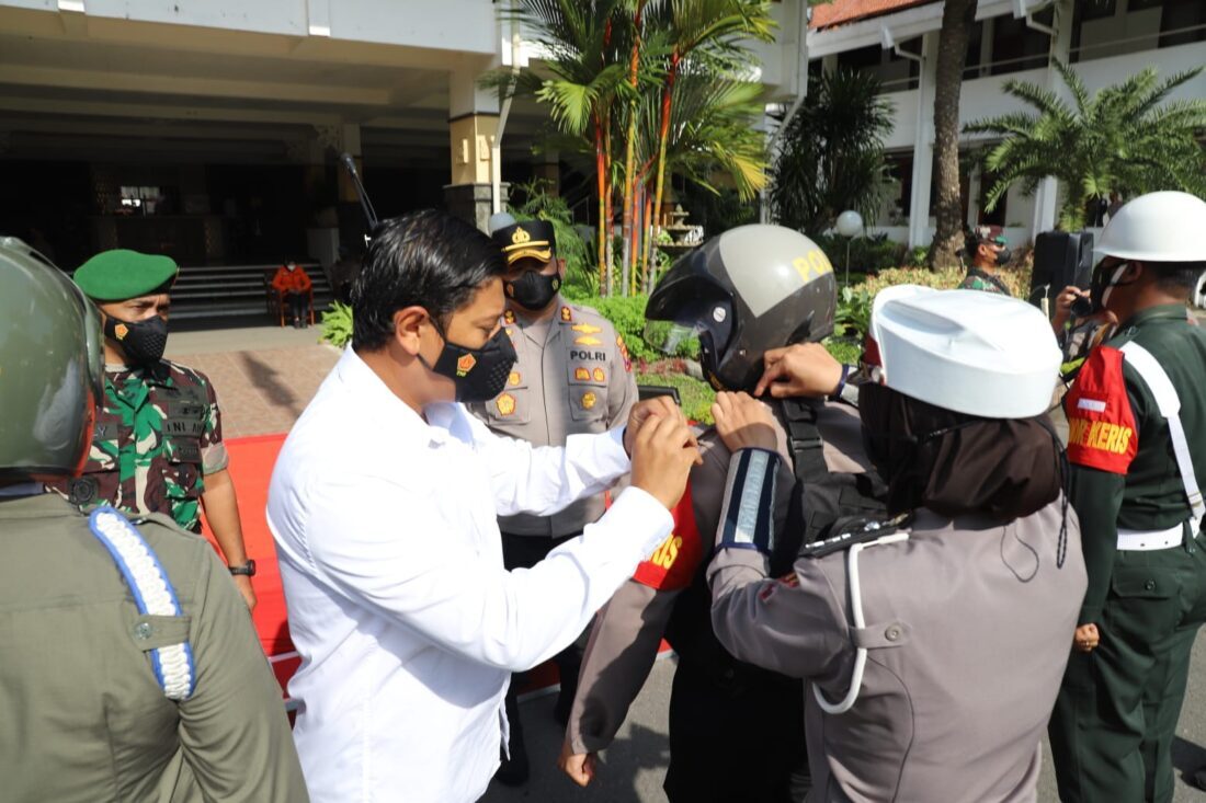 Antisipasi Warga Tak Patuh Prokes, Forkompinda Kota Kediri Gelar Apel Pamor Keris