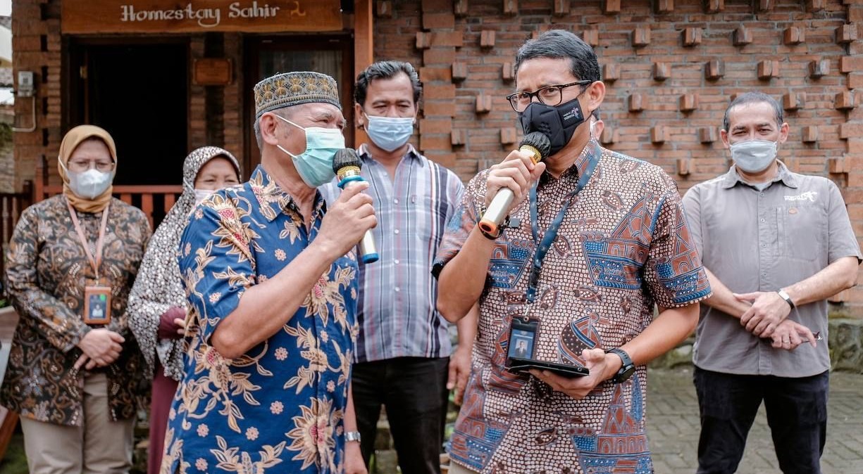 Kemenparekraf Perkuat Pemasaran Sarhunta Masyarakat di Borobudur