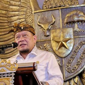 Hentikan Masuknya Imigran Tiongkok