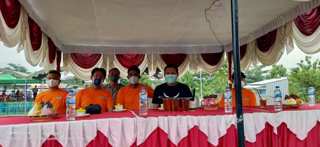 Tingkatkan Perekonomian Warga Desa Milangasri Buka Gantangan Burung Kota Asri