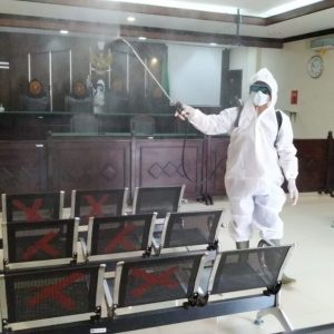 Relawan PMI Stirilisasi PN Jember, Banyak Terpapar Covid-19 Relawan PMI Stirilisasi PN Jember, Banyak Terpapar Covid-19