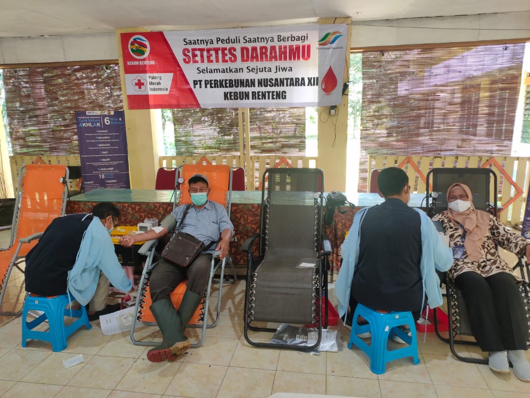 Pekerja Kebun Di Jember Rajin Donor Darah