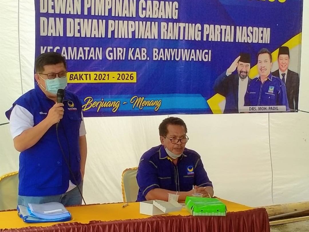 Partai Nasdem Lantik 6 Pengurus Ranting Wilayah Kecamatan Giri