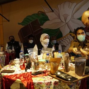 Khofifah Inginkan LPEI Jangkau 20 Desa Devisa Khofifah Inginkan LPEI Jangkau 20 Desa Devisa