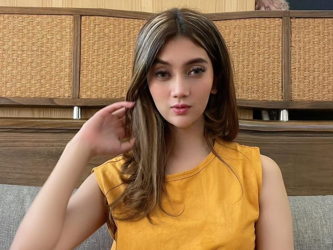 Putri Vanesa Unggah Hasil Pemotretannya Sebagai Model ke Instagram dan Tiktok