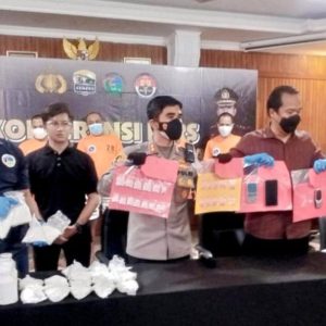 Polresta Mojokerto Ringkus 5 Orang Pengedar Narkotika Polresta Mojokerto Ringkus 5 Orang Pengedar Narkotika