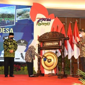 Gubernur Khofifah: Tolong Percepat Realisasi Program Dana Desa Gubernur Khofifah: Tolong Percepat Realisasi Program Dana Desa