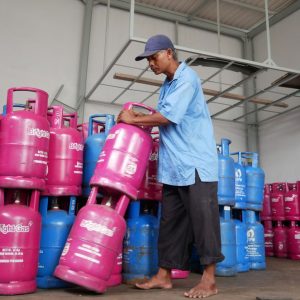 Mulai Hari Ini, Harga LPG Non Subsidi Naik Mulai Hari Ini, Harga LPG Non Subsidi Naik