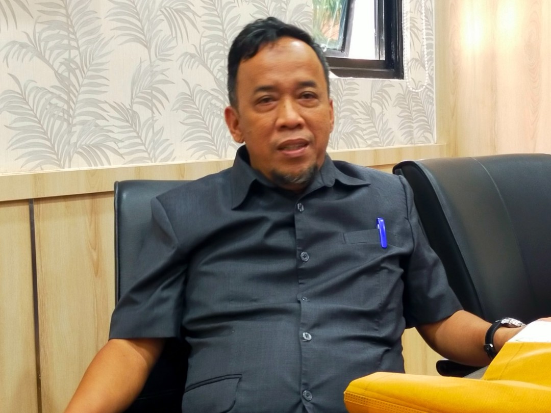 Ketua Fraksi Nasdem: Miris Lihat Masyarakat Antri Minyak Goreng Pakai KTP