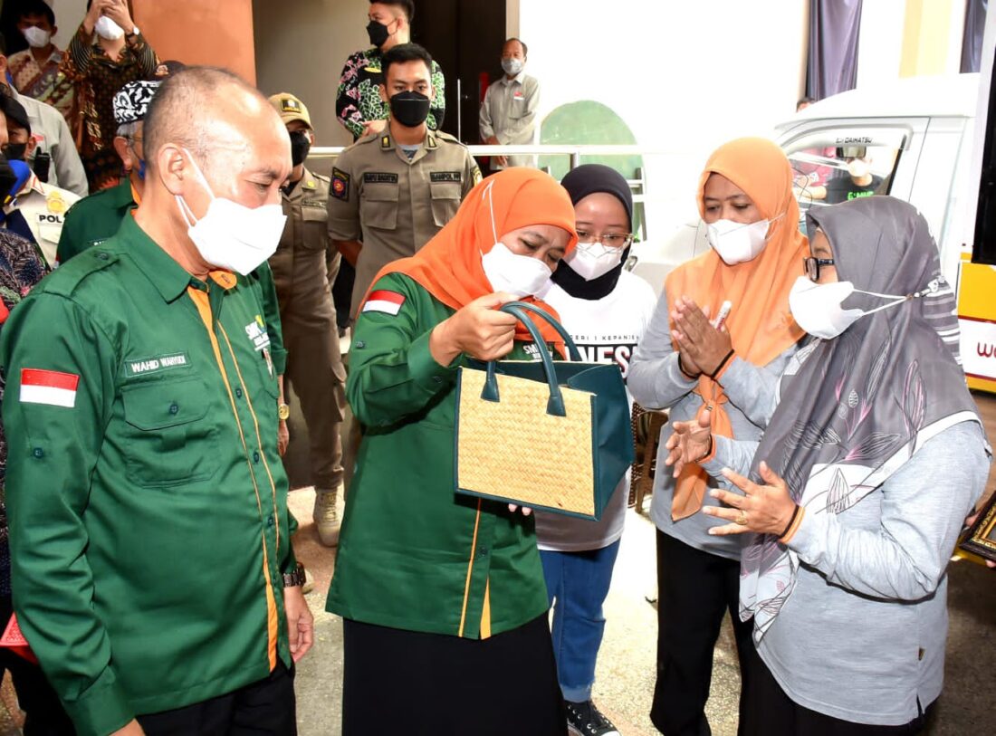 Gubernur Khofifah: Kawal Jawa Timur Juara Umum Pada LKS Nasional 2022