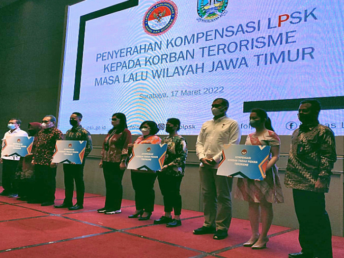 Pegadaian XII Beri Santunan Kepada Korban Terorisme Masa Lalu