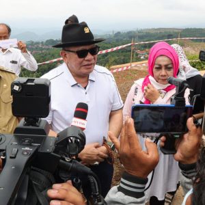 Lagi, Warga Sumedang Mengadu ke Ketua DPD RI Lagi, Warga Sumedang Mengadu ke Ketua DPD RI