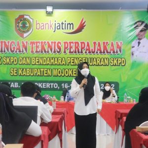 Dengan Bimtek Perpajakan, Bupati Ikfina Tuntut ASN Ikuti Perkembangan Zaman Dengan Bimtek Perpajakan, Bupati Ikfina Tuntut ASN Ikuti Perkembangan Zaman