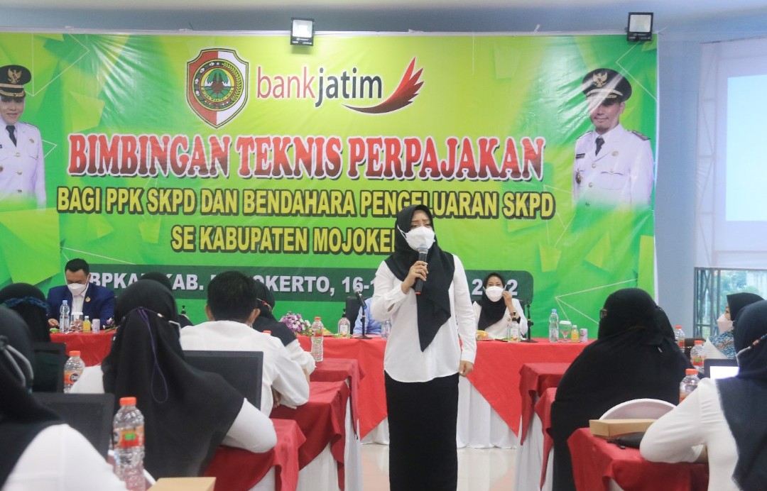 Dengan Bimtek Perpajakan, Bupati Ikfina Tuntut ASN Ikuti Perkembangan Zaman