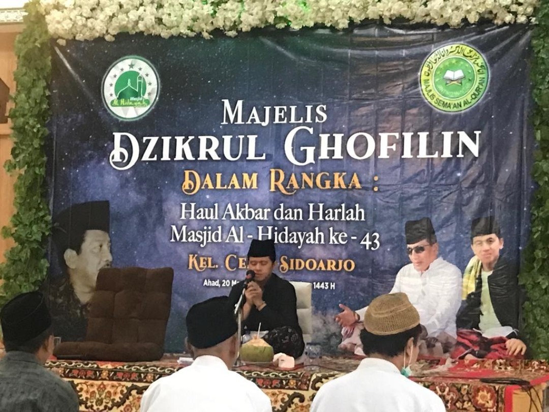 Dzikul Ghofilin Haul Akbar dan Harlah Masjid Al-Hidayah Celep