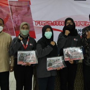 Pelatihan Fasilitator PMR Ditutup, Drs. Dwi Suyanto: Pembentukan Karakter Bagi Generasi Muda Pelatihan Fasilitator PMR Ditutup, Drs. Dwi Suyanto: Pembentukan Karakter Bagi Generasi Muda