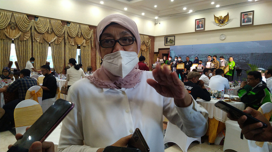 Pemkot Siapkan Beasiswa untuk 13 Ribu Pelajar SMA dan Mahasiswa Surabaya