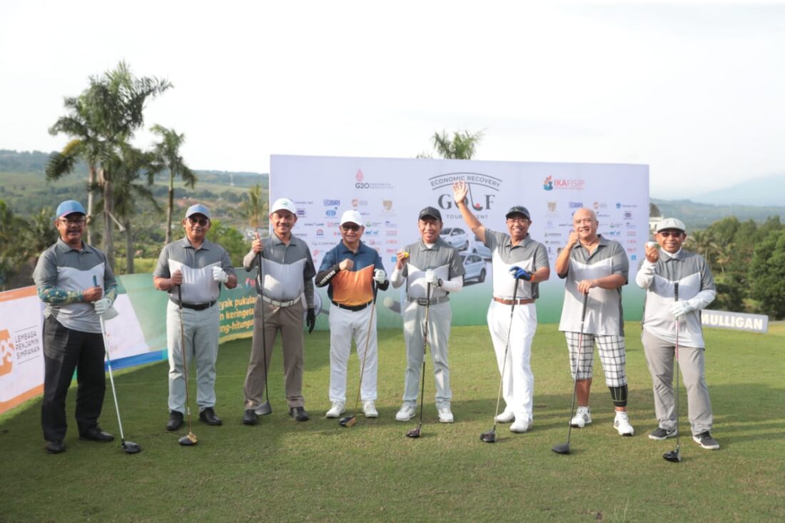Menpora Amali Buka Economic Recovery Golf Tournament IKA FISIP Undip2022