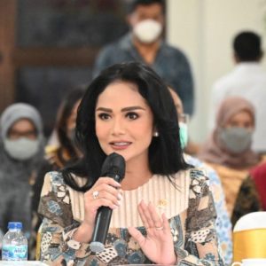 Secara Pribadi Krisdayanti Tak Setuju Penghapusan Syarat PCR dan Antigen