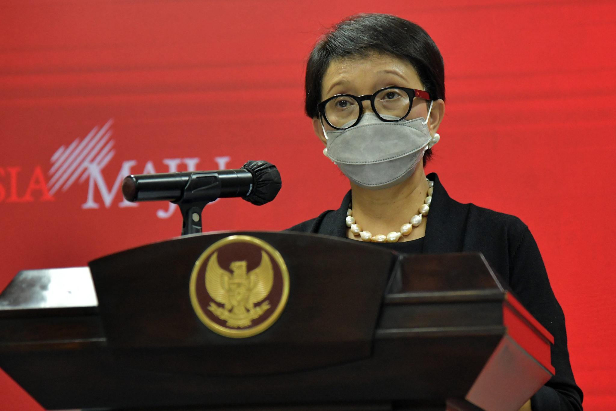 Menlu: 99 WNI Dievakuasi dari Ukraina