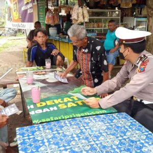Satlantas Polres Pasuruan Gencarkan Prokes Satlantas Polres Pasuruan Gencarkan Prokes