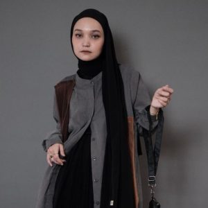 Tips padu padan gaya berpakaian untuk momen Lebaran Tips padu padan gaya berpakaian untuk momen Lebaran