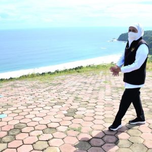 Keindahan Pantai Modangan Dan Kejuaraan Pralayang Internasional Keindahan Pantai Modangan Dan Kejuaraan Pralayang Internasional