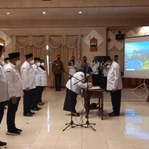 H. Imam Utomo S: Pengurus PMI Gresik Diminta Sinergi dengan Pemerintah Daerah H. Imam Utomo S: Pengurus PMI Gresik Diminta Sinergi dengan Pemerintah Daerah