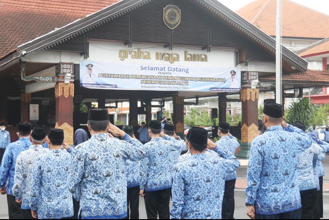 Bupati Ikfina Larang ASN Mudik Pakai Mobil Dinas