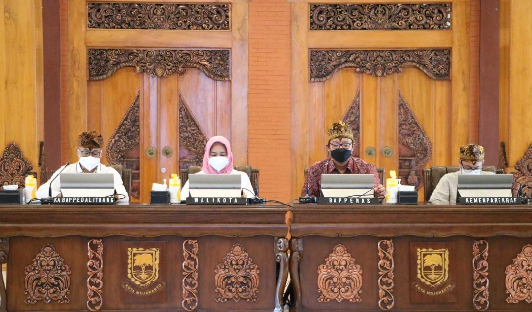 Seriusi Garap Wisata Bahari Majapahit : Ning Ita Datangakan Kementerian Bappenas & Kemenpraf