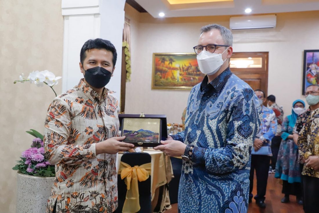 Wagub Jatim dan Konjen Amerika Bertemu, Bahas Kerjasama Tiga Hal 