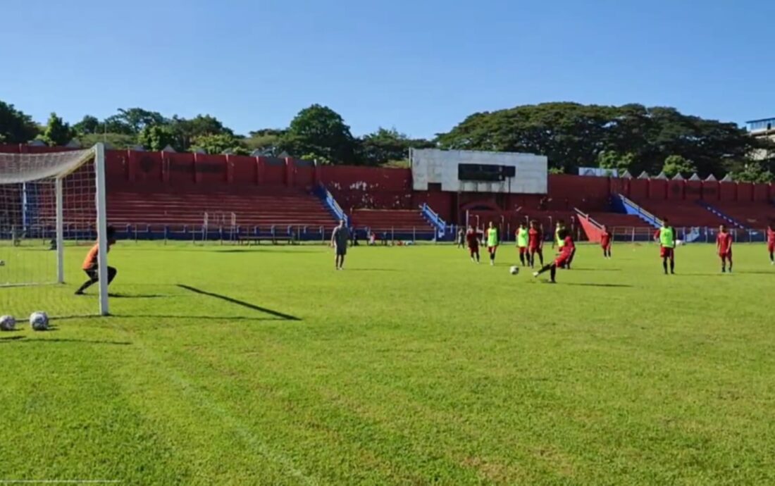 Persik Kediri Menggelar Latihan Perdana di Stadion Brawijaya Kota Kediri