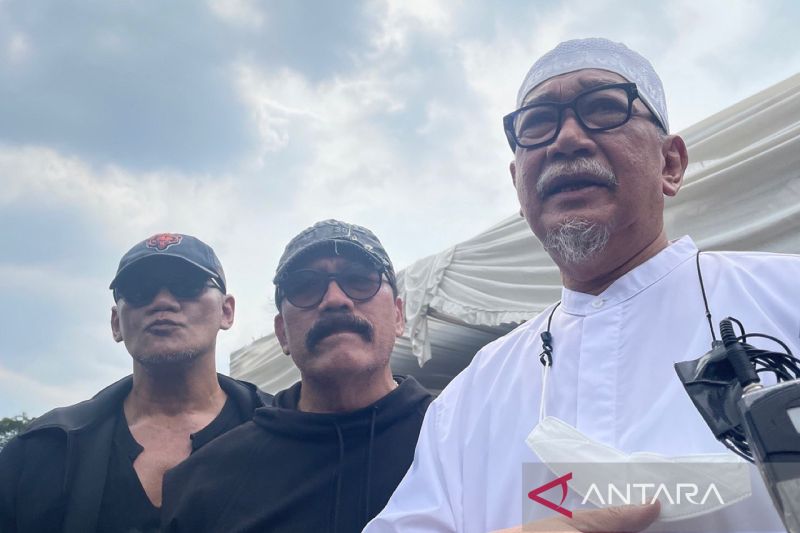 Kenangan Deddy Mizwar Hingga Leroy Osmani Atas Mieke Widjaja