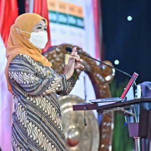 Ekonomi Jatim Positif, Kuartal l-2022 Tumbuh 5,20 Persen Ekonomi Jatim Positif, Kuartal l-2022 Tumbuh 5,20 Persen