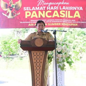Dinas Perikanan dan Pangan Kabupaten Banyuwangi Ajak FOSKAPDA Tebar Bibit Ikan