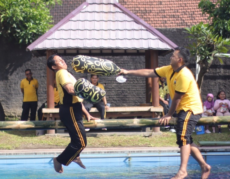 HUT Bhayangkara, Polres Kediri Tonjolkan Lomba Kearifan Lokal
