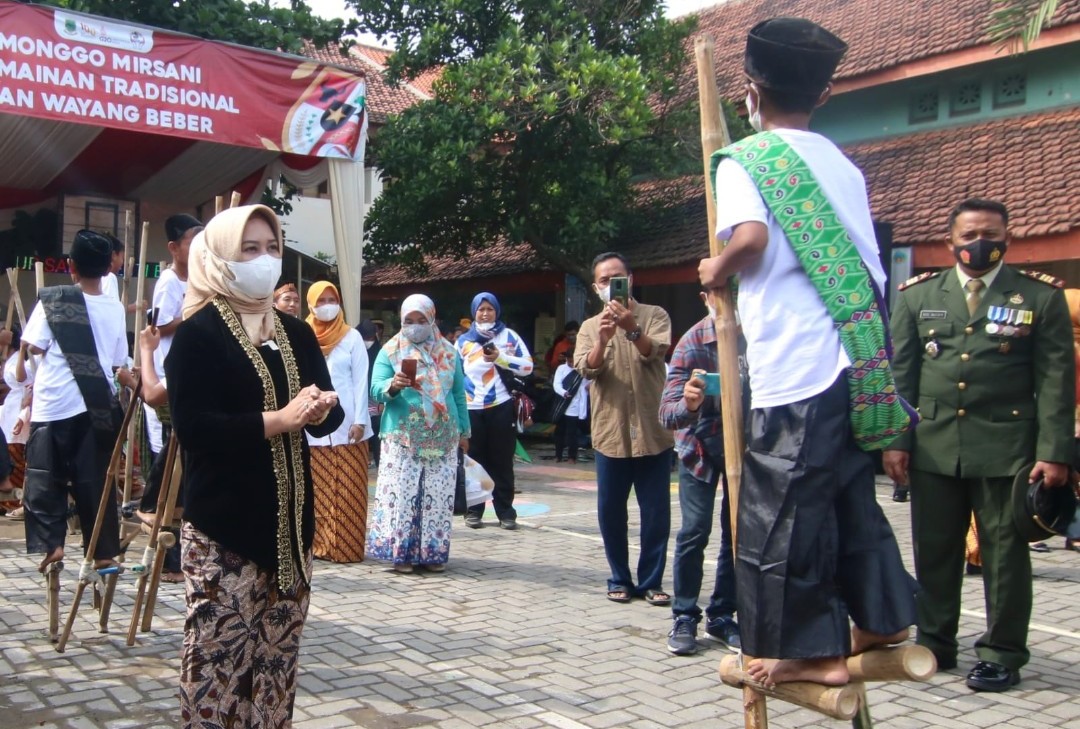 Ludruk & Dolanan Jadul Meriahkan Kegiatan “Bulan Bung Karno” di Kota Mojokerto