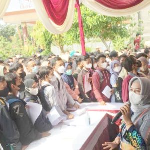 Tekan Pengangguran, Pemkot Mojokerto Gelar Loker Gandeng 25 Perusahaan Tekan Pengangguran, Pemkot Mojokerto Gelar Loker Gandeng 25 Perusahaan
