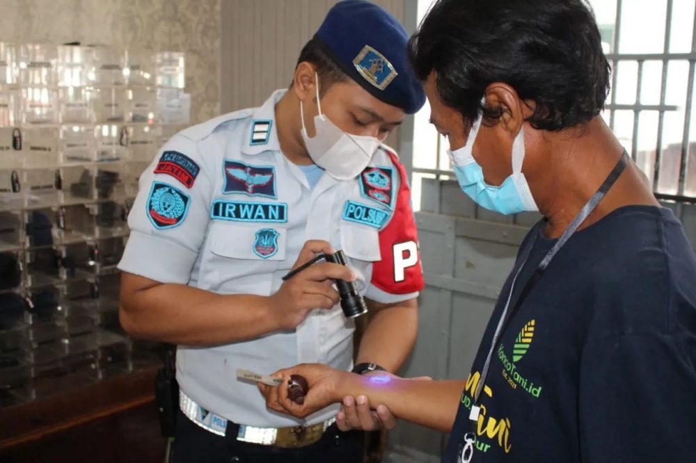 Lapas Banyuwangi Buka Layanan Tatap Muka, Warga Binaan Senang Dan Terharu
