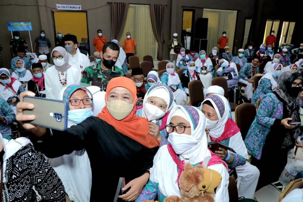Jemaah Haji Pulang Setelah Swab Antigen dan Vaksin Booster