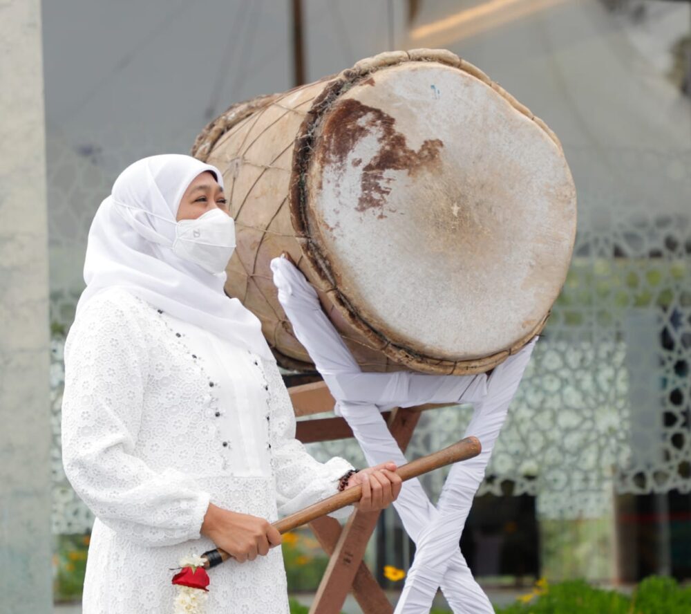Khofifah Resmikan Masjid BSI Agar Wisatawan Bisa Beribadah dengan Nyaman