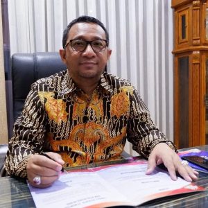 Relawan Erick Thohir Kirim Karangan Bunga, Dukung Jalan Sehat Germas di Menko PMK RI